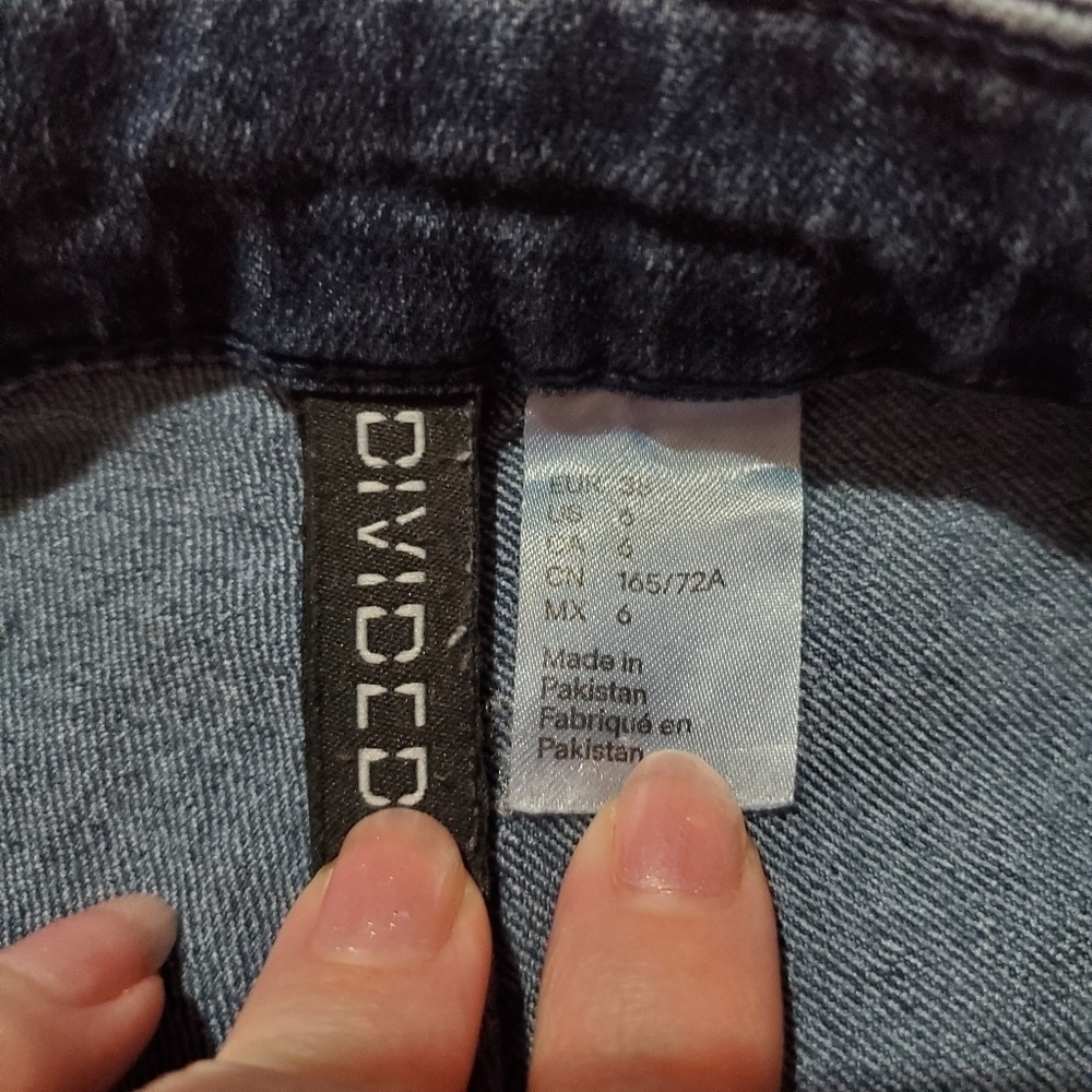 H&M Divided Blue Jean Dark Red Burgandy Velvet Stripe - Picture 6 of 8